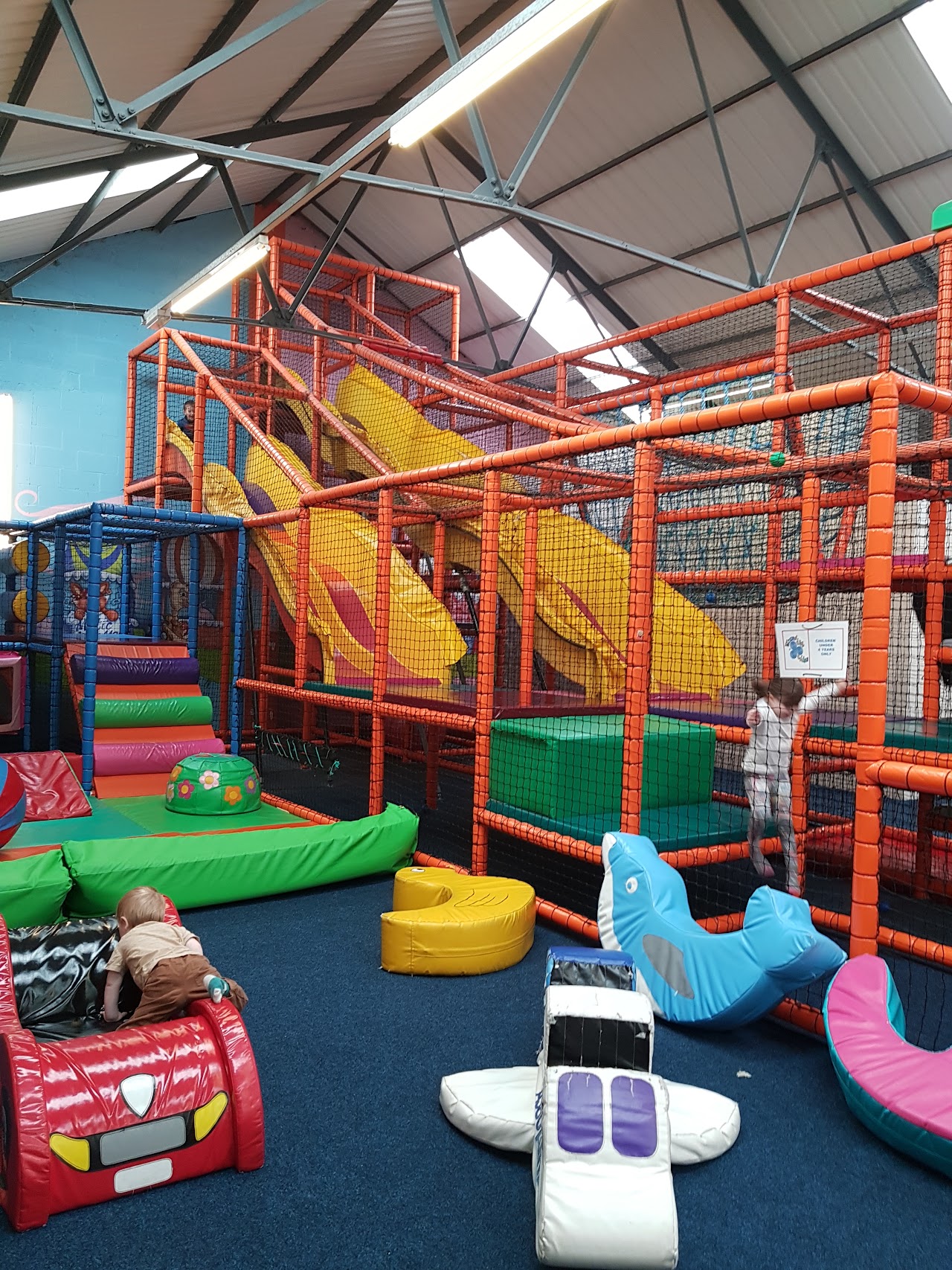 Round The Twist Wrexham