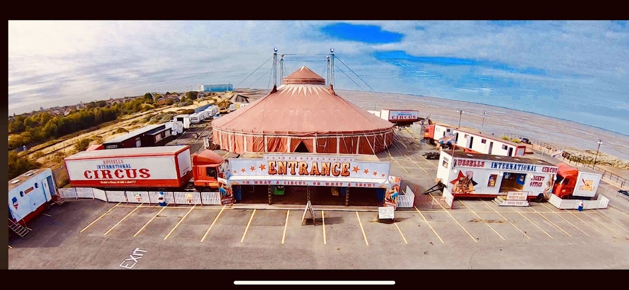 Russell's International Circus