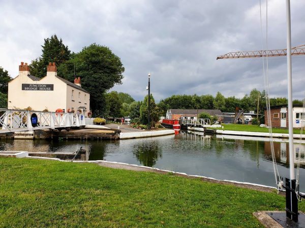Saul Junction Boat Hire