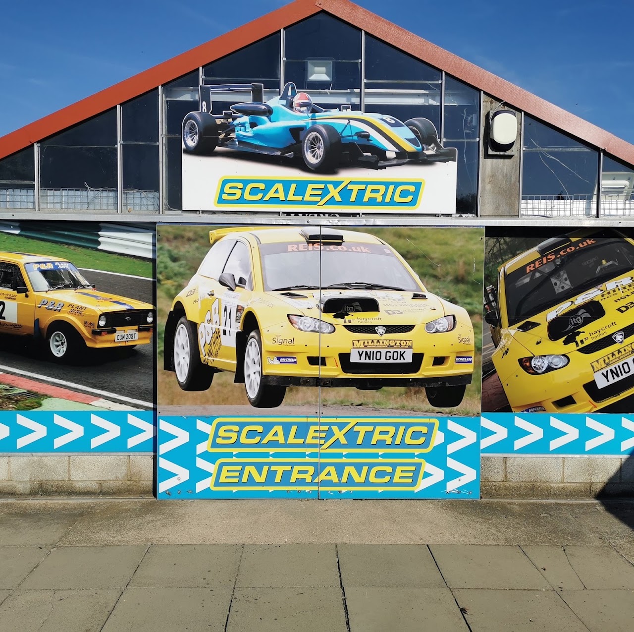 Scalextric Racing