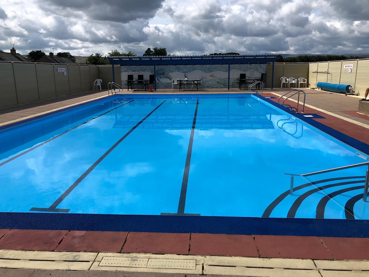 Shap Swimming Pool
