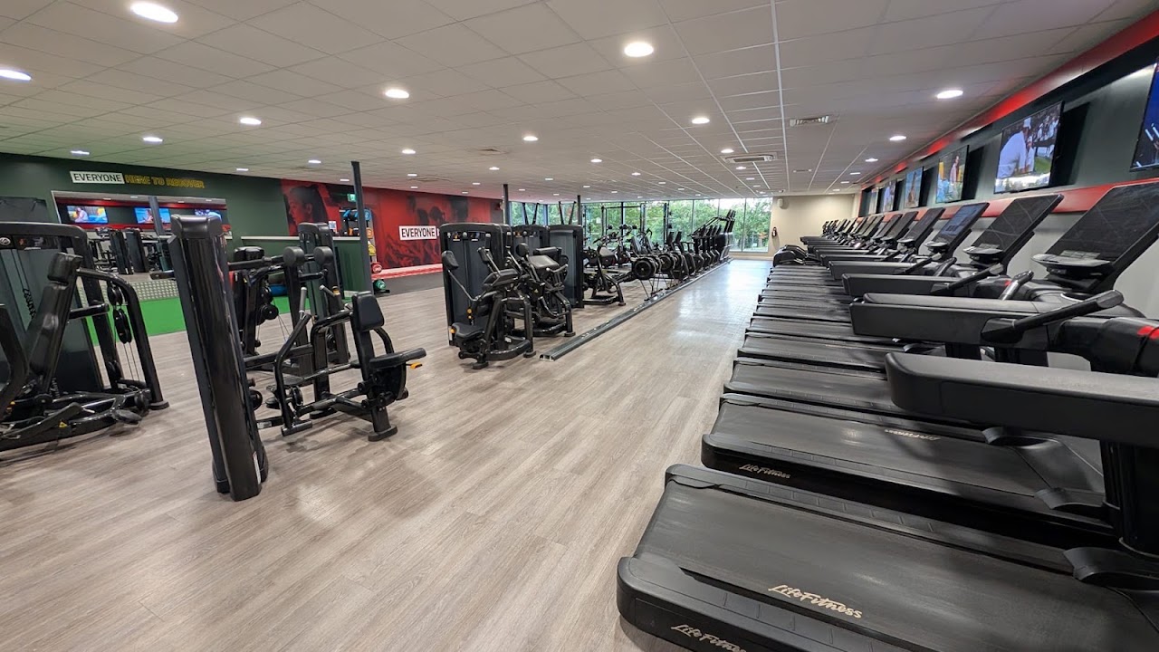 Silksworth Community Pool, Tennis & Wellness Centre