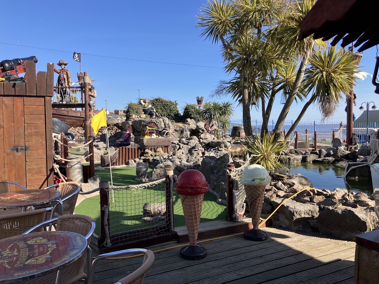 Smugglers Cove Adventure Golf, Barry Island