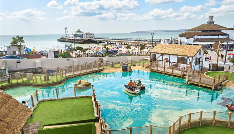 Smugglers Cove Adventure Golf, Bournemouth