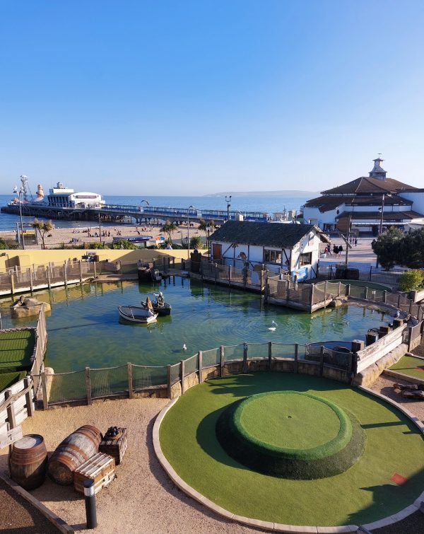 Smugglers Cove Adventure Golf, Bournemouth