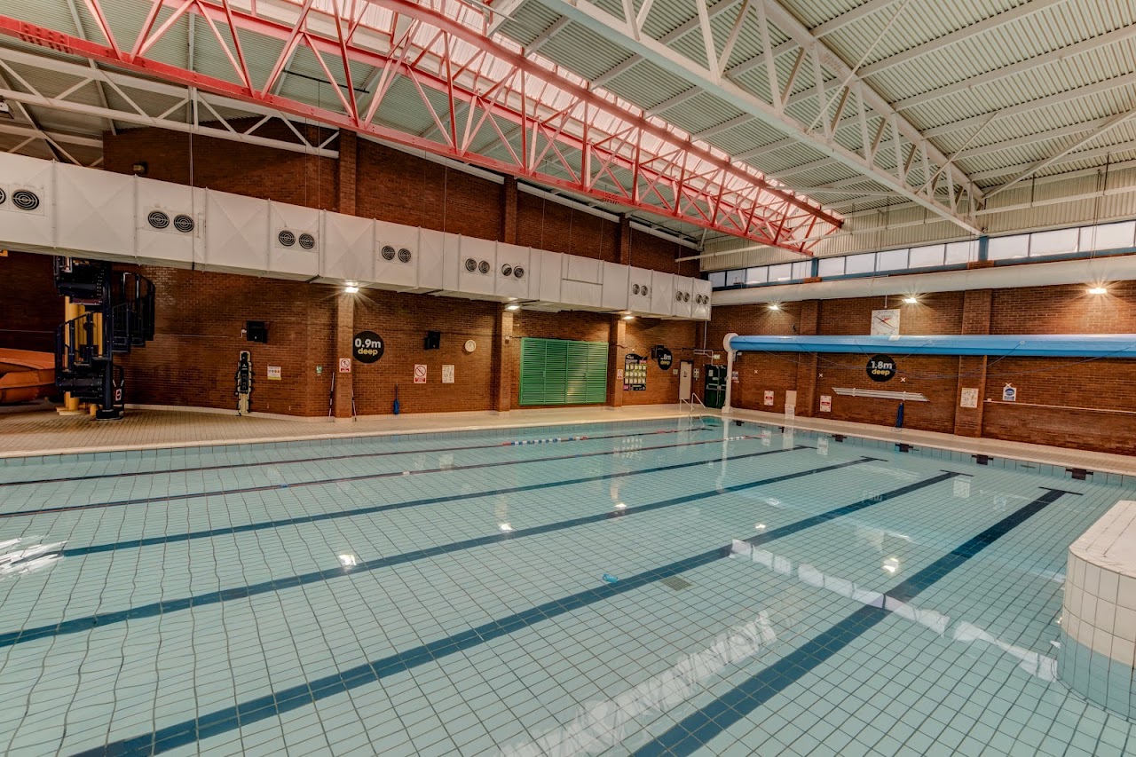 Splash Leisure Pool, Rushden