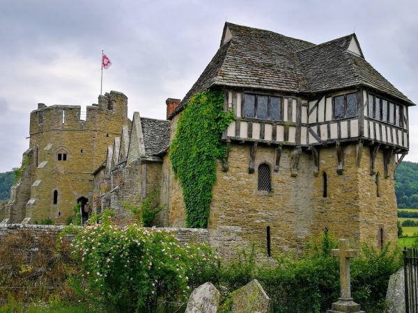 Stokesay Castle