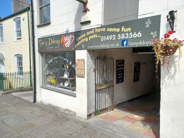 Tan y Ddraig Ceramic Cafe