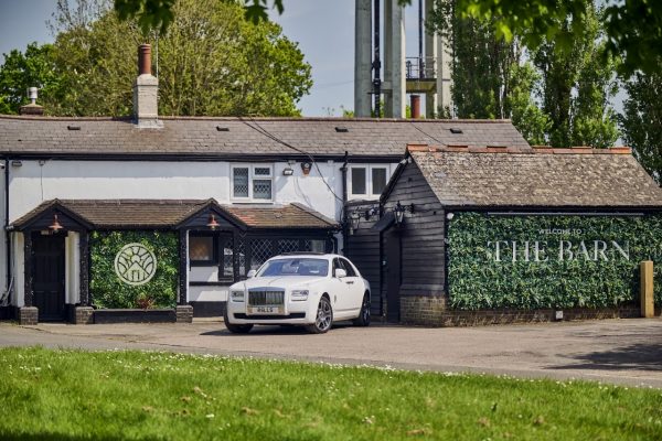 Tea’s the Season for Luxury Barn Wedding Venue