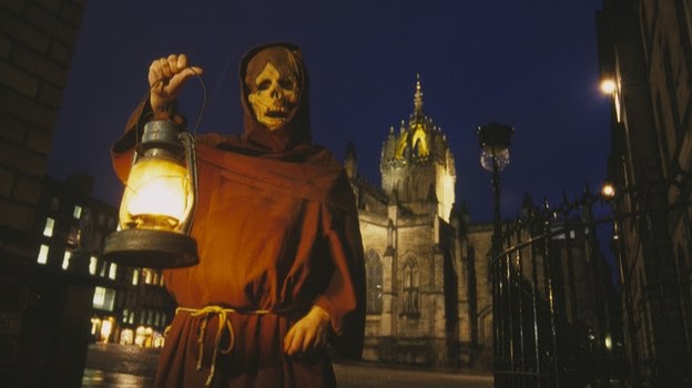 The Cadies and Witchery Tours