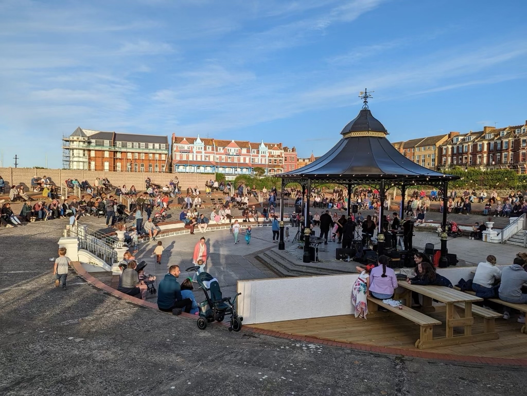 The Oval Bandstand and Lawns