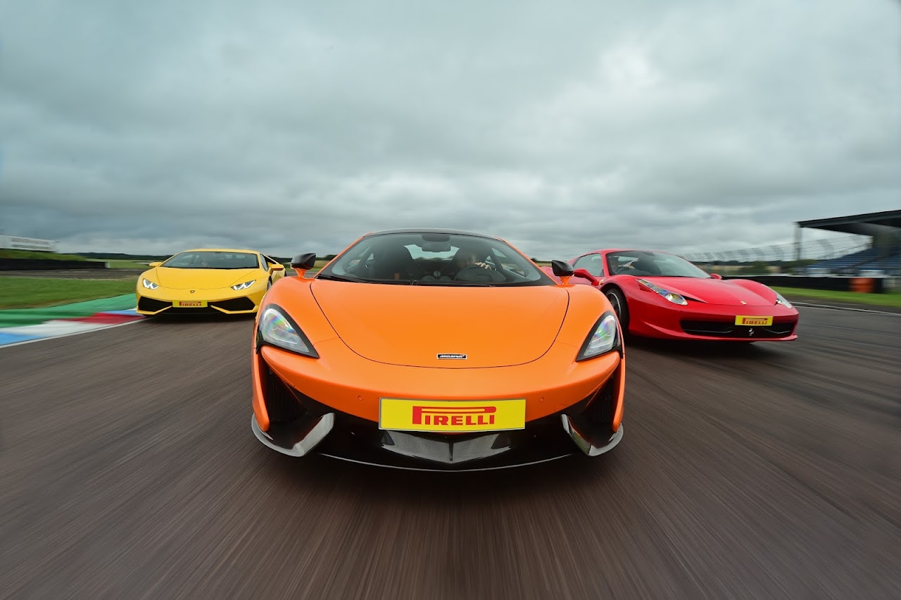 Thruxton Race Circuit