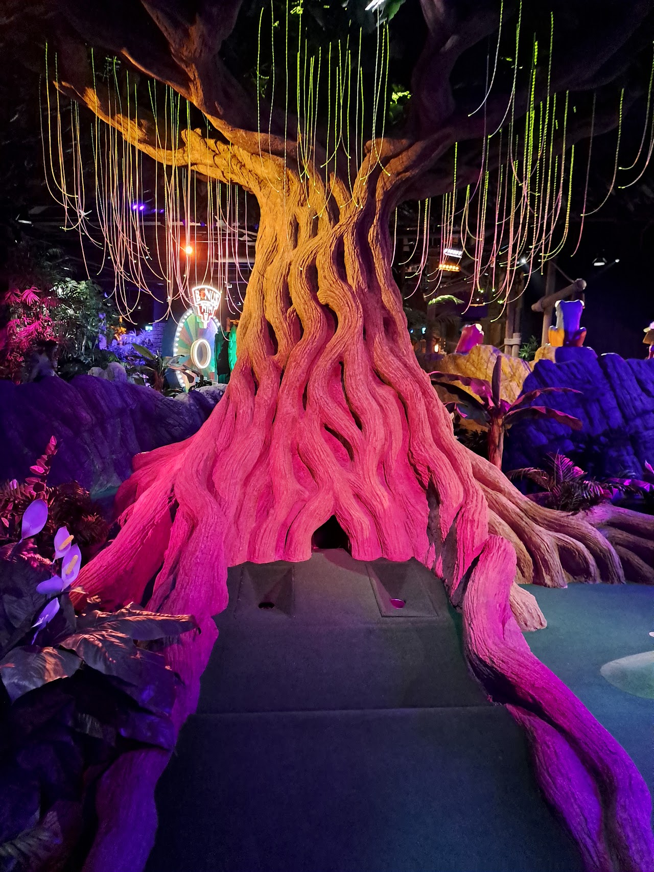 Treetop Golf Metrocentre