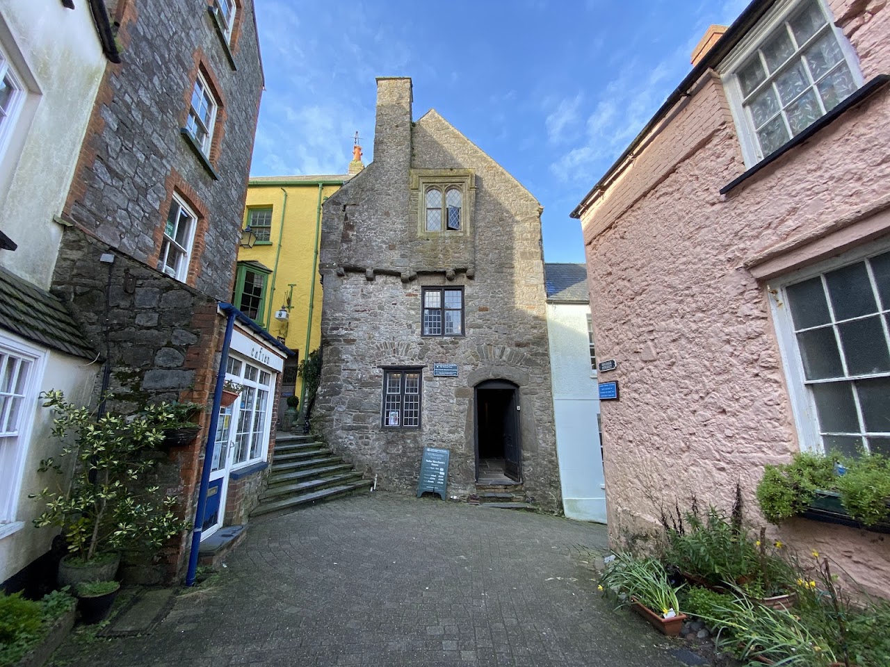 Tudor Merchants House