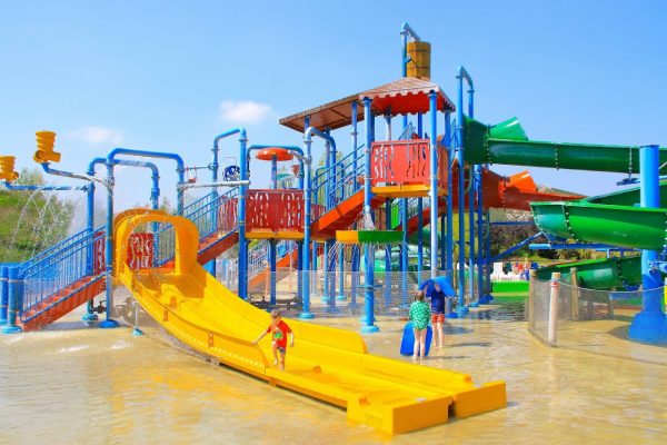 Twinlakes Park