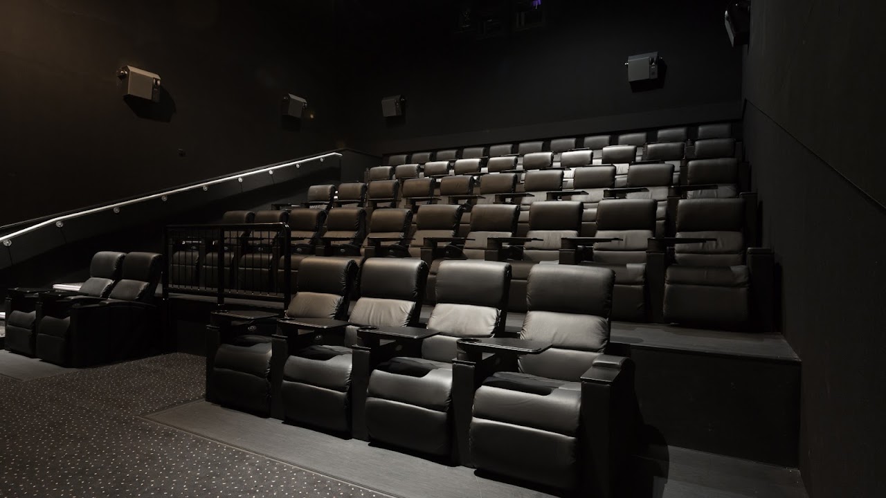 Vue Bolton