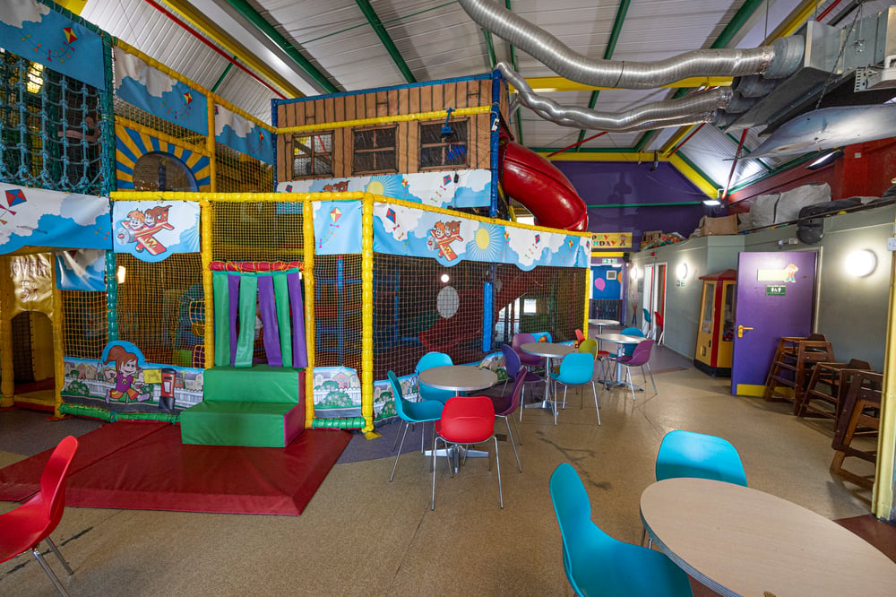 Wacky Warehouse - Red Robin
