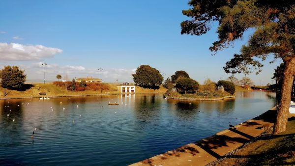 Waterside Pool