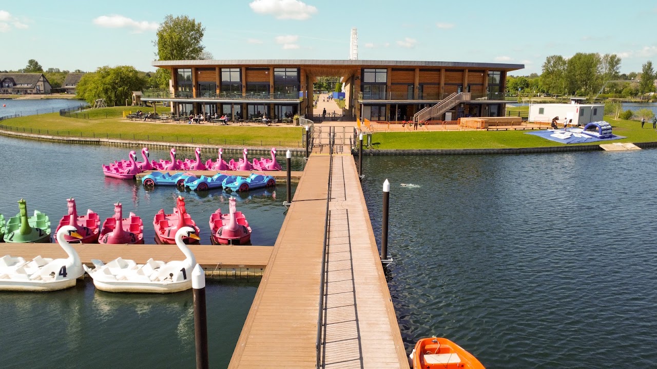 Willen Lake and Park