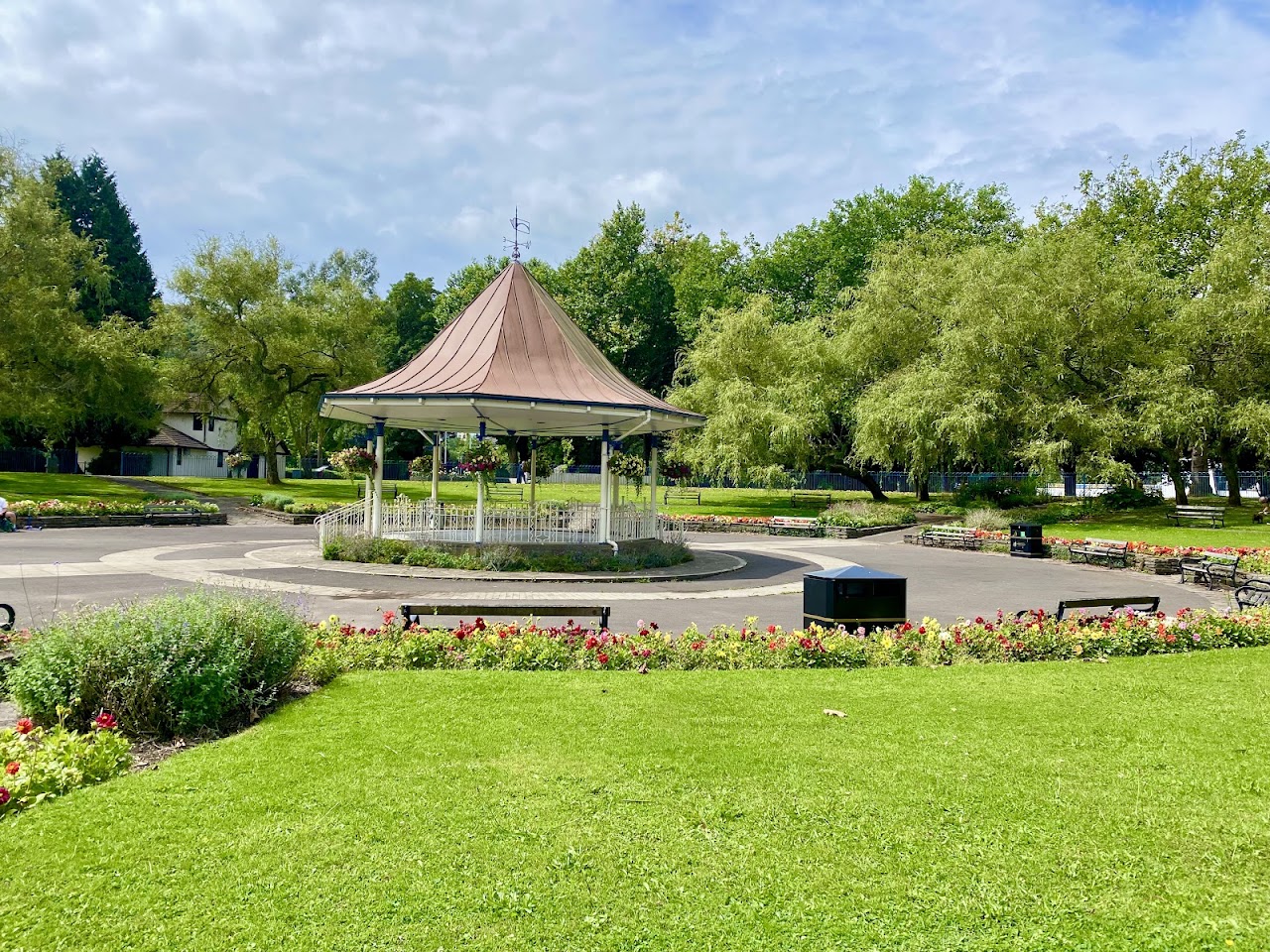 Ynysangharad War Memorial Park
