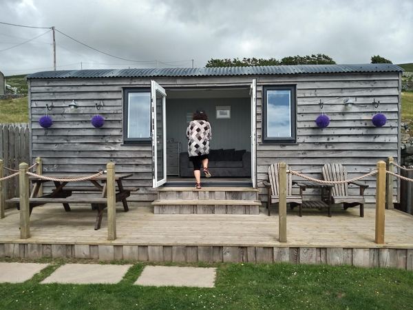 Allibella Shepherd's Hut