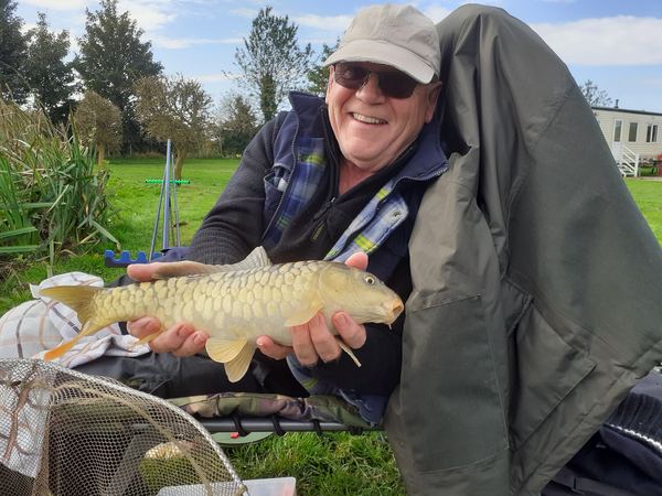 Alvingham Lakes