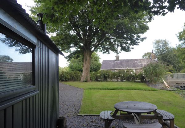 Angharad Shepherd's Hut at Meurig Cottage