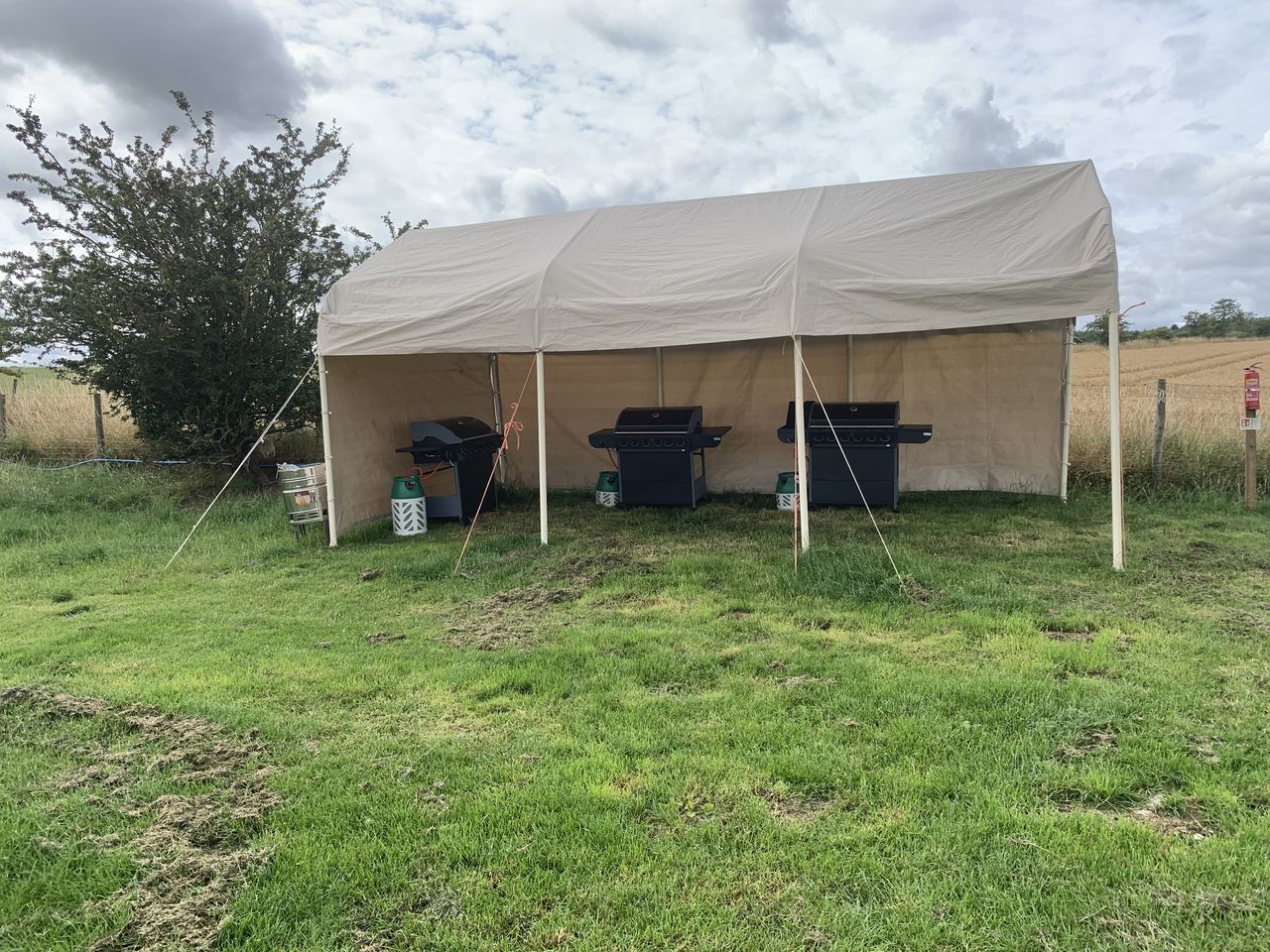 Bankfoot Camping