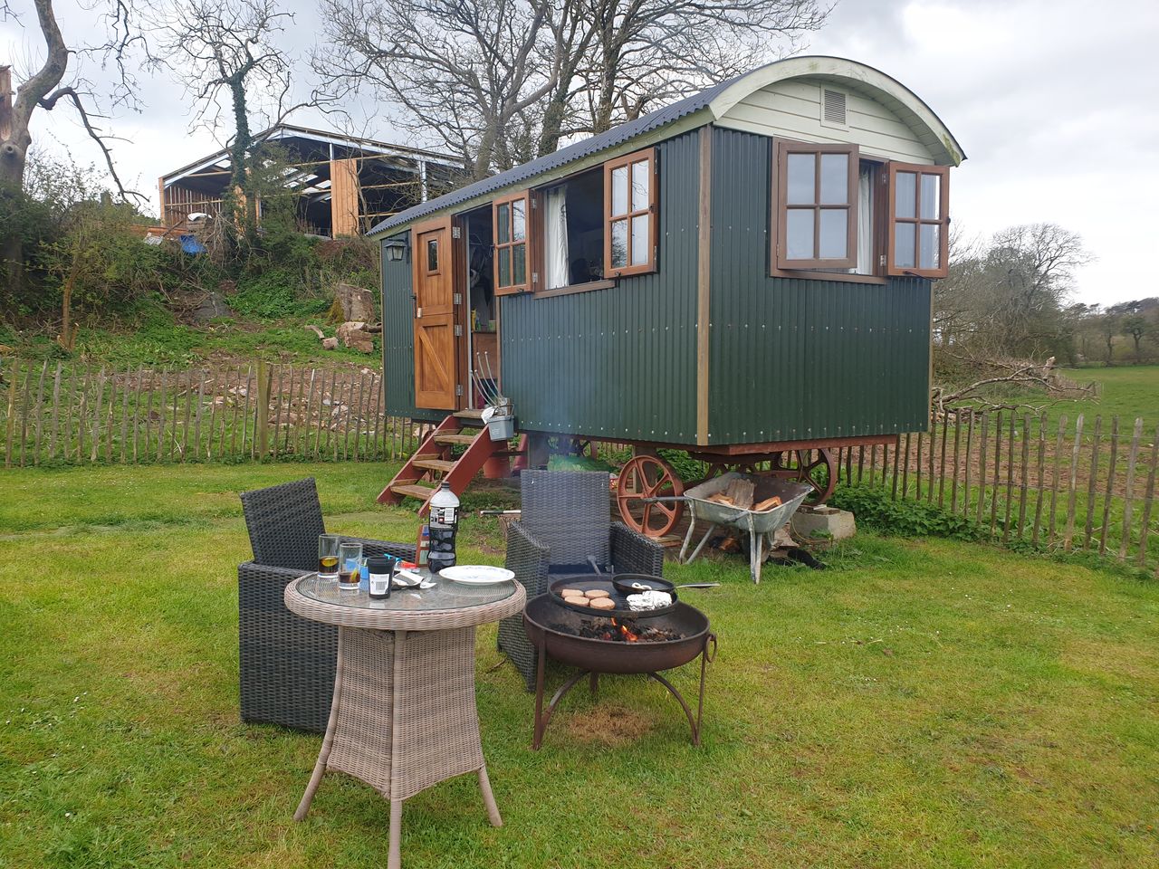 Becks Bay Camping and Glamping