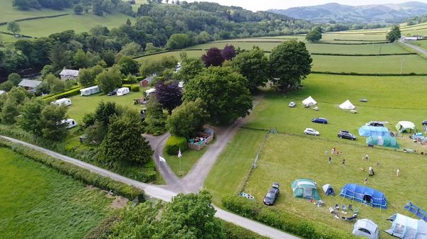 Boatside Caravan and Camping