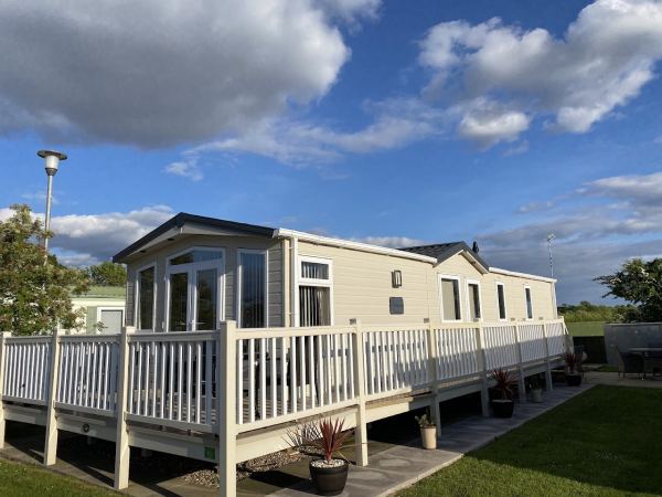 Bridge Farm Caravan Park