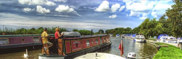 Bridge House Marina & C Park