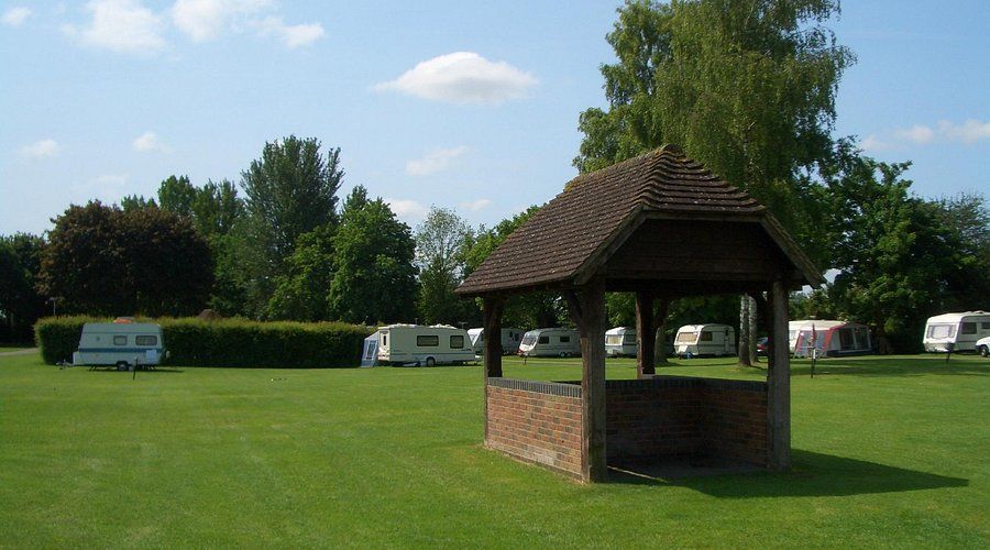 Bridge Villa Camping and Caravan Park