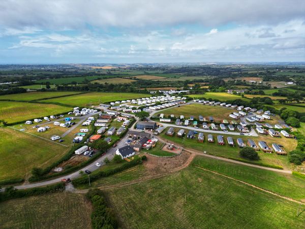 Broadfield Farm Holiday Park
