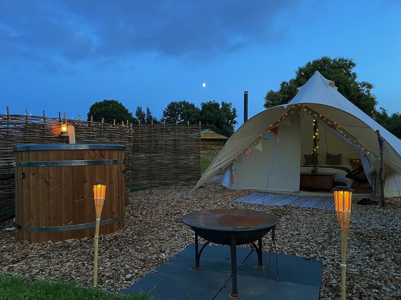 Broadleaves Glamping