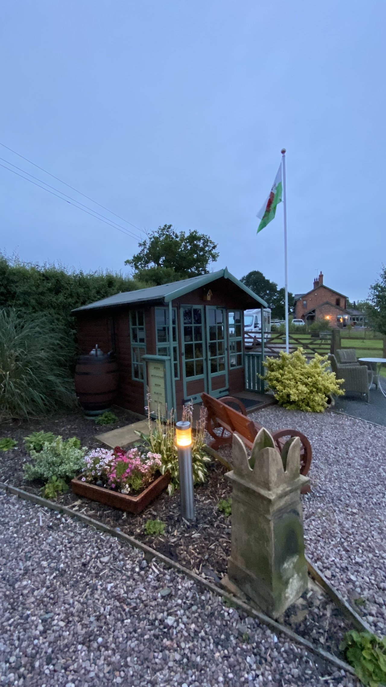 Brunette Cottage Caravan Park CL