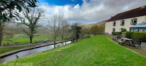 Bryn Howel Caravan Park