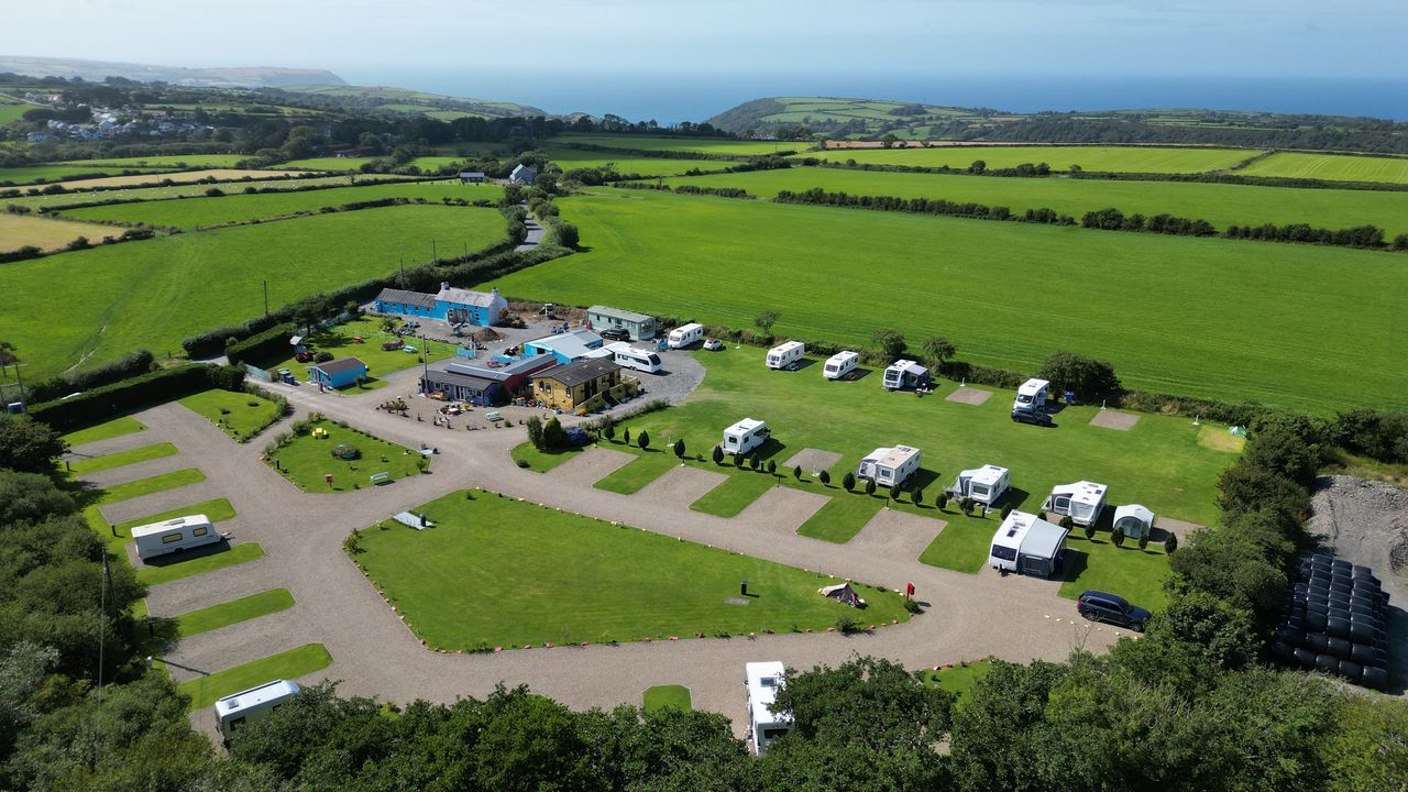 Brynawelon Caravan and Camping Park