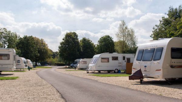 Burford Caravan and Motorhome Club Site