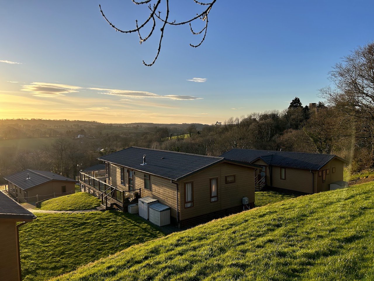 Castlewood Lodges