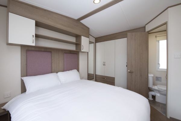 Cayton Bay Holiday Park