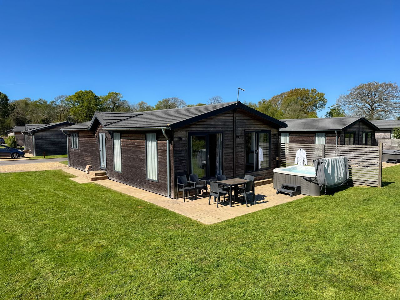 Chestnut Meadow Glamping and Camping