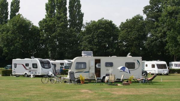 Commons Wood Caravan and Motorhome Club Site