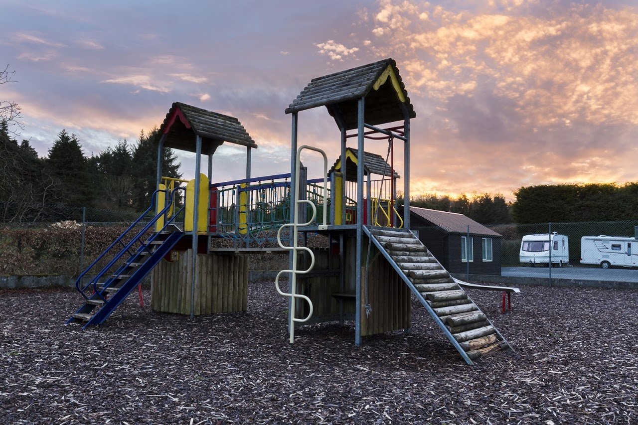 Cong Caravan and Camping Park