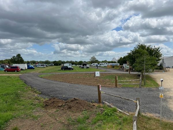 Cotswold Lakes Camping