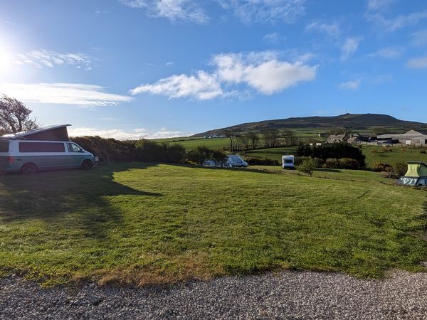 Criw Touring Caravan and Camp Site
