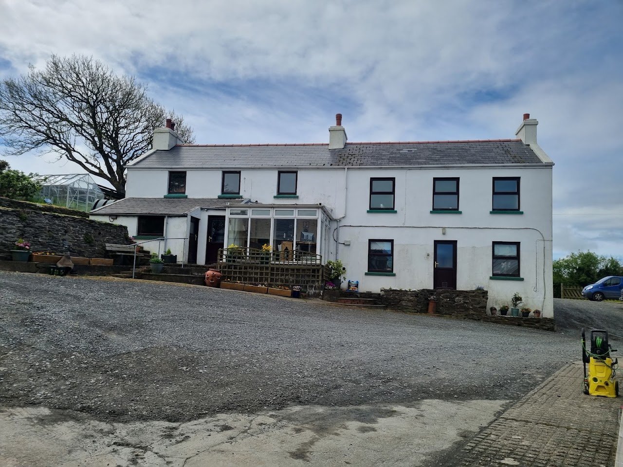 Cronk Aashen Farm International Campsite