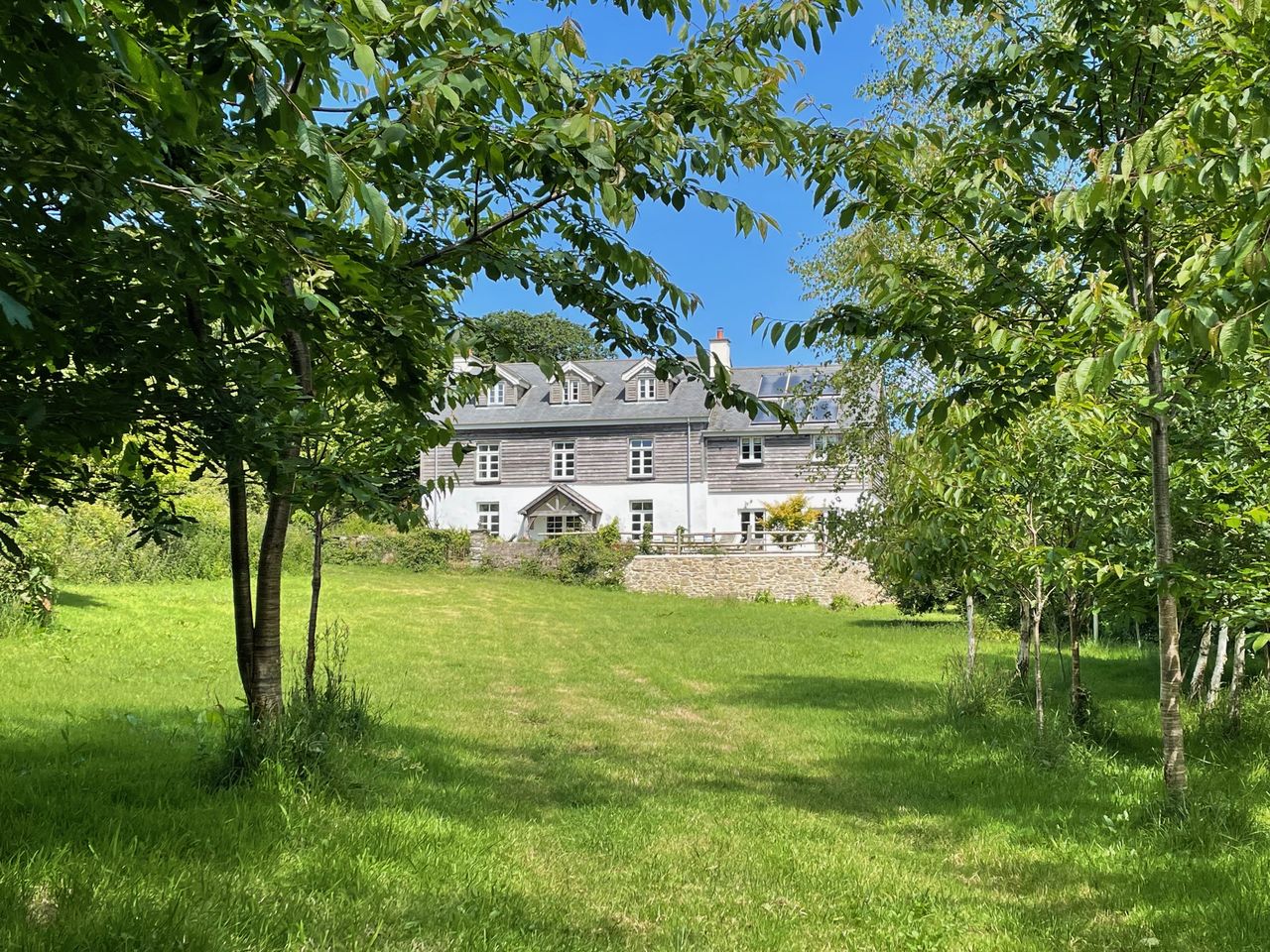 Crowborough Farm