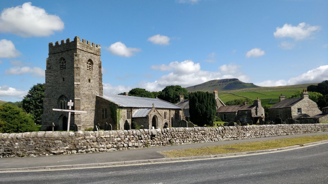 Dales and Trails