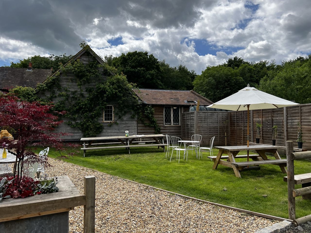 Dernwood Farm